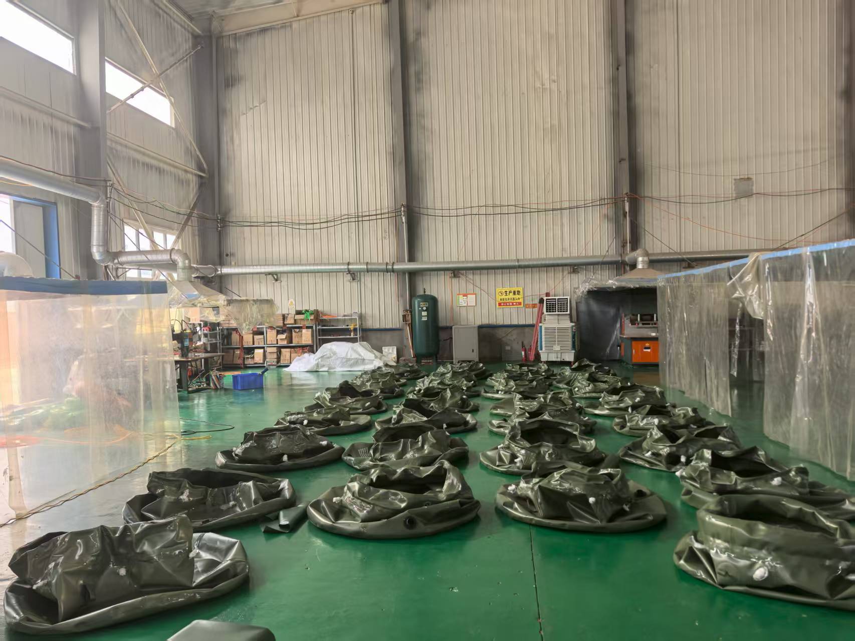 Latest company case about How to Transport 50,000 Liters of Drinking Water via Shallow Rivers in the Peruvian Jungle?